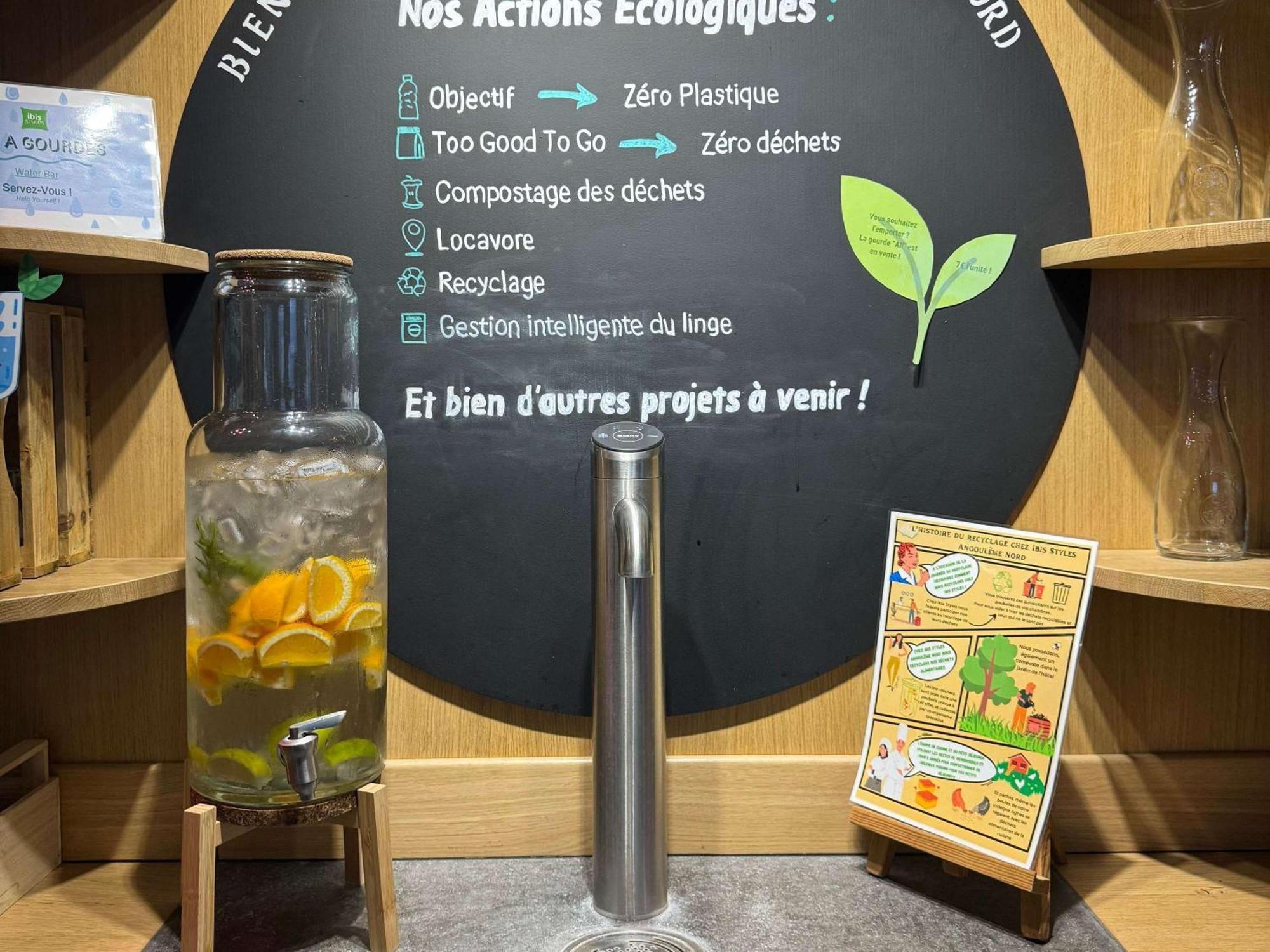 Ibis Styles Angouleme Nord - Hotel Restaurant Champniers  Exterior foto